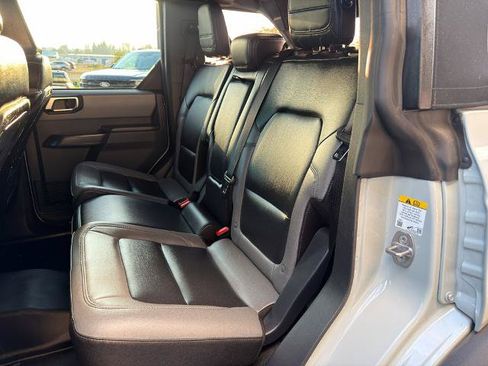 Certified 2024 Ford Bronco Black Diamond AWD/4WD image 35