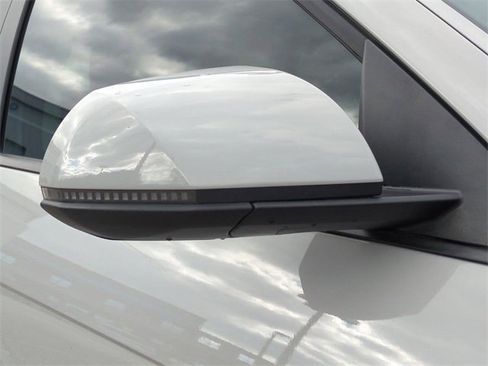 Used 2022 Hyundai Ioniq 5 SE image 12