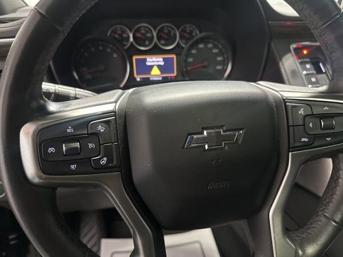 Used 2021 Chevrolet Tahoe Z71 w/ Luxury Package AWD/4WD image 14