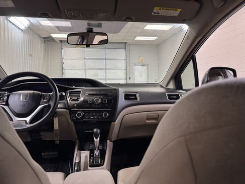 Used 2013 Honda Civic LX image 19