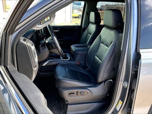 Used 2021 GMC Sierra 1500 SLT image 32