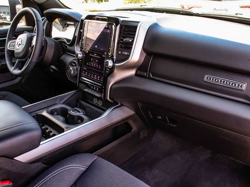 Used 2025 RAM 1500 Big Horn AWD/4WD image 39
