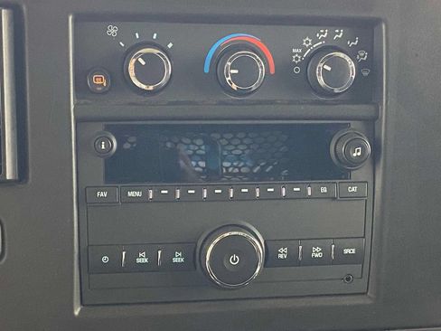 Used 2024 GMC Savana 2500 w/ Driver Convenience Package RWD image 30
