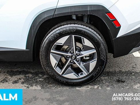 Used 2026 Hyundai Tucson SEL FWD image 16