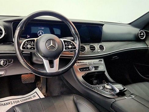 Used 2020 Mercedes-Benz E 350 4MATIC Sedan image 12