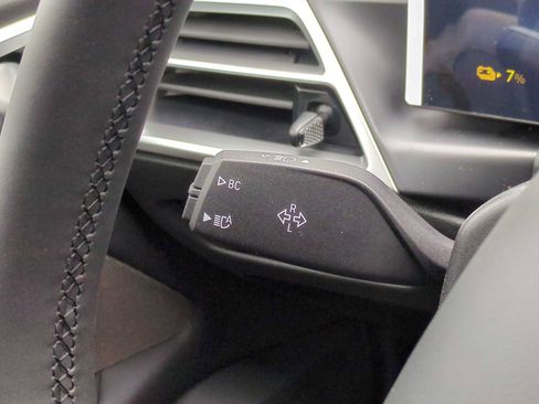 Used 2025 BMW i4 xDrive40i w/ Premium Package image 29