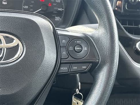 Used 2023 Toyota Corolla LE image 9