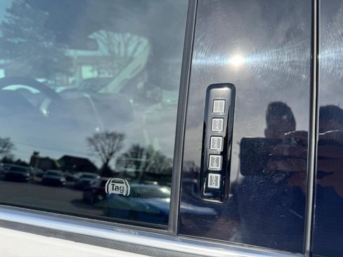 Used 2019 Ford F150 Limited image 11