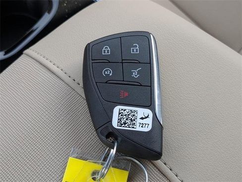 New 2026 Buick Enclave Preferred w/ Power Package image 29