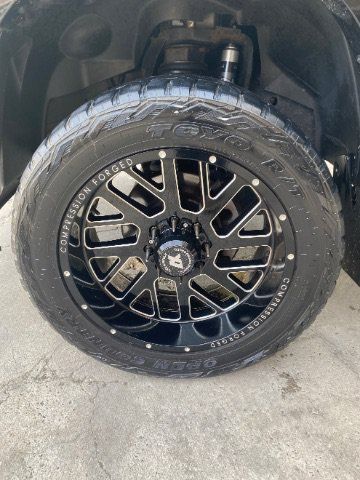 Used 2019 RAM 2500 Limited AWD/4WD image 38