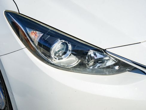 Used 2015 MAZDA MAZDA3 i Touring FWD image 4