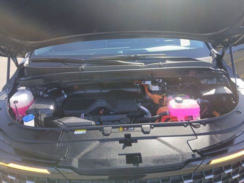 New 2026 Kia Carnival SX w/ SX Dark Edition Package FWD image 26