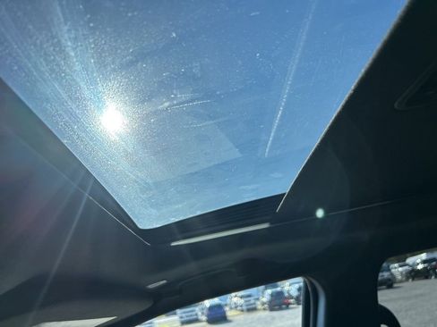 Used 2024 Dodge Durango GT image 27