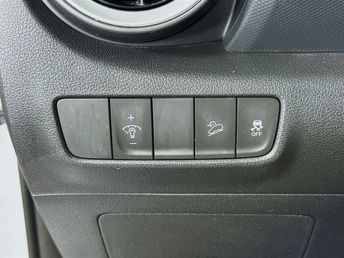 Certified 2023 Hyundai Kona SE w/ Cargo Package FWD image 18