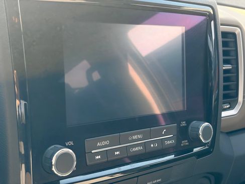 Certified 2022 Nissan Frontier SV RWD image 23
