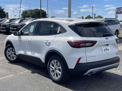 New 2026 Ford Escape Active image 5