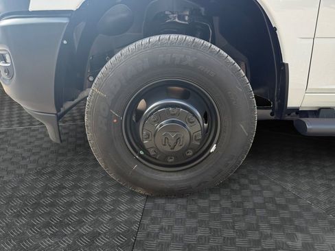 New 2026 RAM 3500 Tradesman AWD/4WD image 14