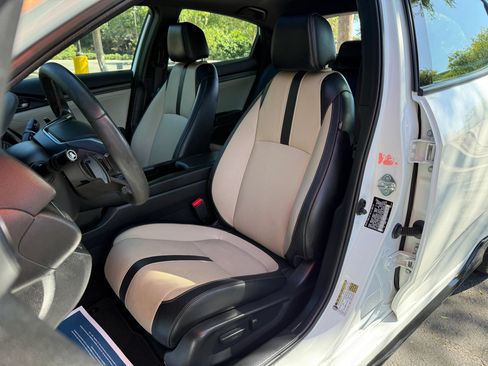 Used 2018 Honda Civic Sport Touring image 11