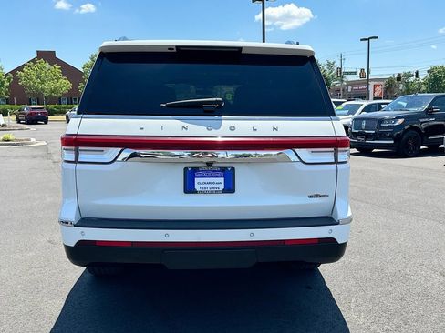 Used 2022 Lincoln Navigator L Reserve AWD/4WD image 15
