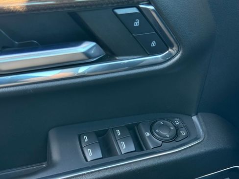 Used 2024 Chevrolet Silverado 1500 LT Trail Boss w/ LT Trail Boss Premium Package image 22