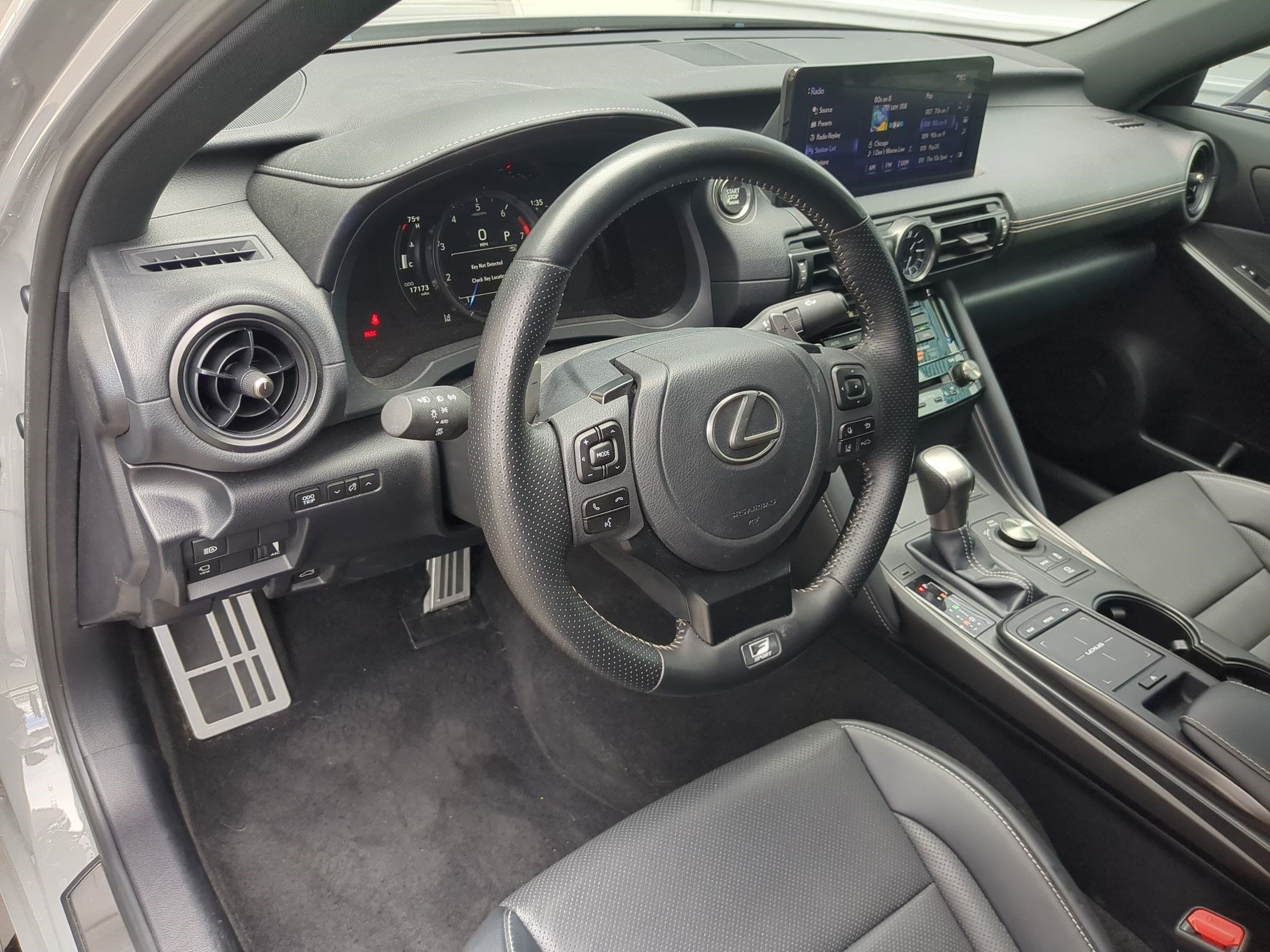 Used 2025 Lexus IS 350 F Sport w/ Navigation Package AWD/4WD image 15