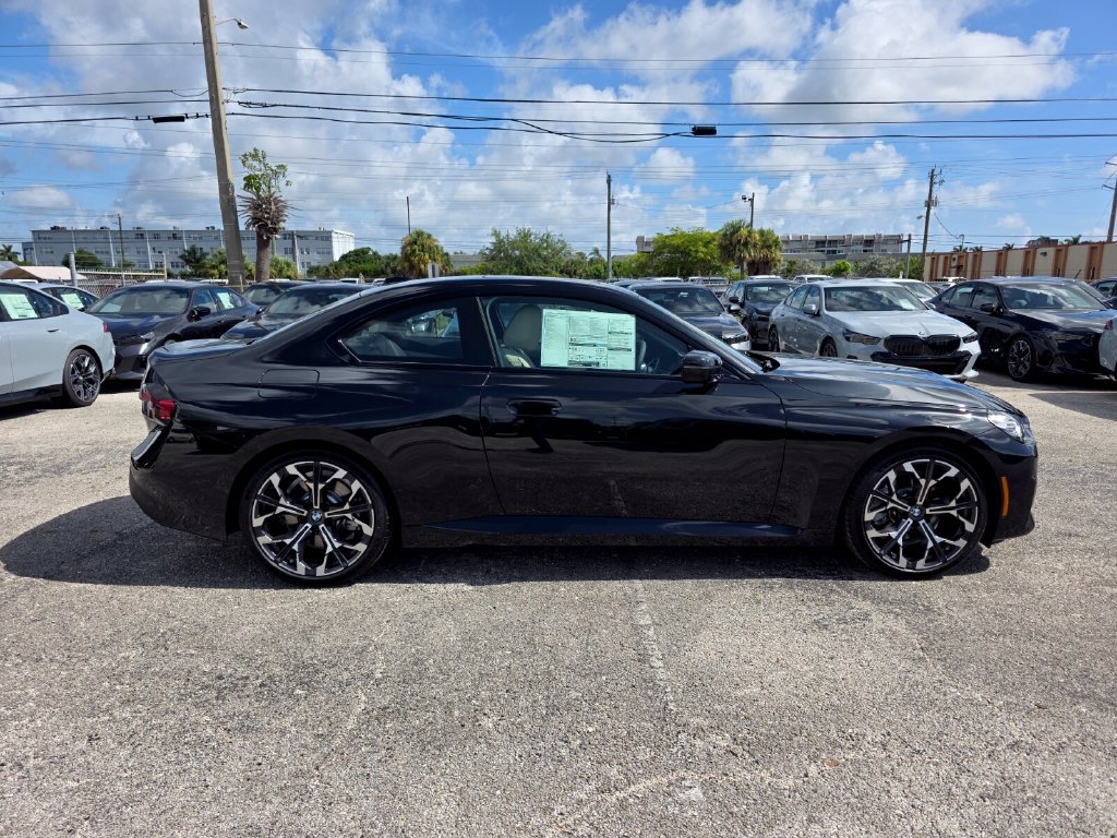 New 2026 BMW 230i Coupe w/ Convenience Package RWD image 3