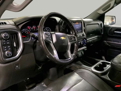 Used 2021 Chevrolet Silverado 1500 LTZ w/ LTZ Convenience Package II AWD/4WD image 18