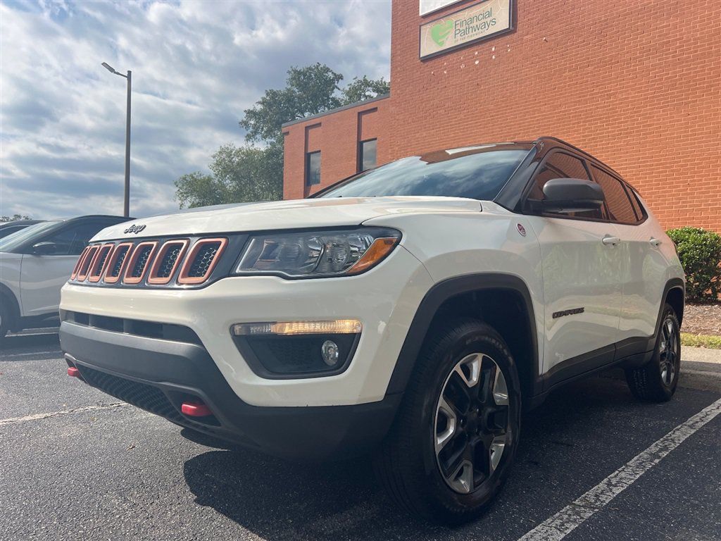 Used 2018 Jeep Compass Trailhawk AWD/4WD image 1