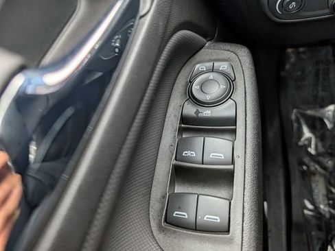 Certified 2024 Chevrolet Equinox RS w/ RS Leather Package image 23