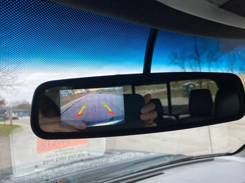 Used 2011 Ford F250 Lariat w/ Lariat Interior Pkg image 14