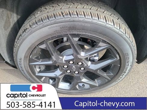 Used 2025 Chevrolet Traverse RS w/ LPO, Floor Liner Package image 17