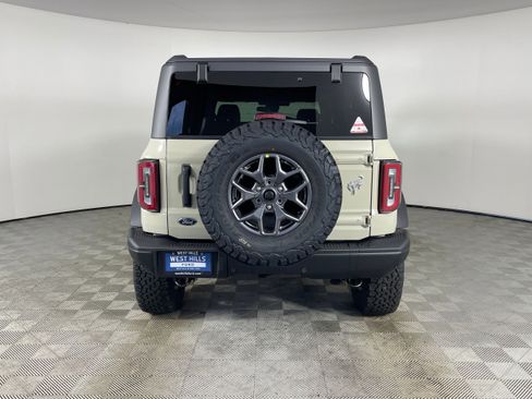 New 2025 Ford Bronco Badlands image 22