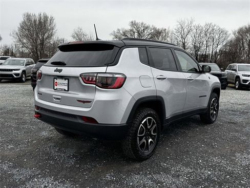 New 2026 Jeep Compass Trailhawk image 22