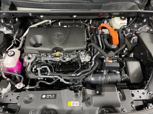 Used 2024 Toyota RAV4 XSE w/ Advanced Technology Package image 9