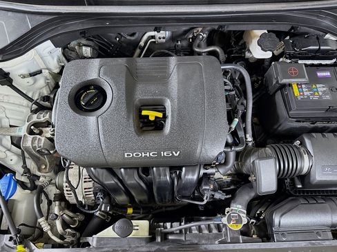 Used 2018 Hyundai Elantra SEL image 38