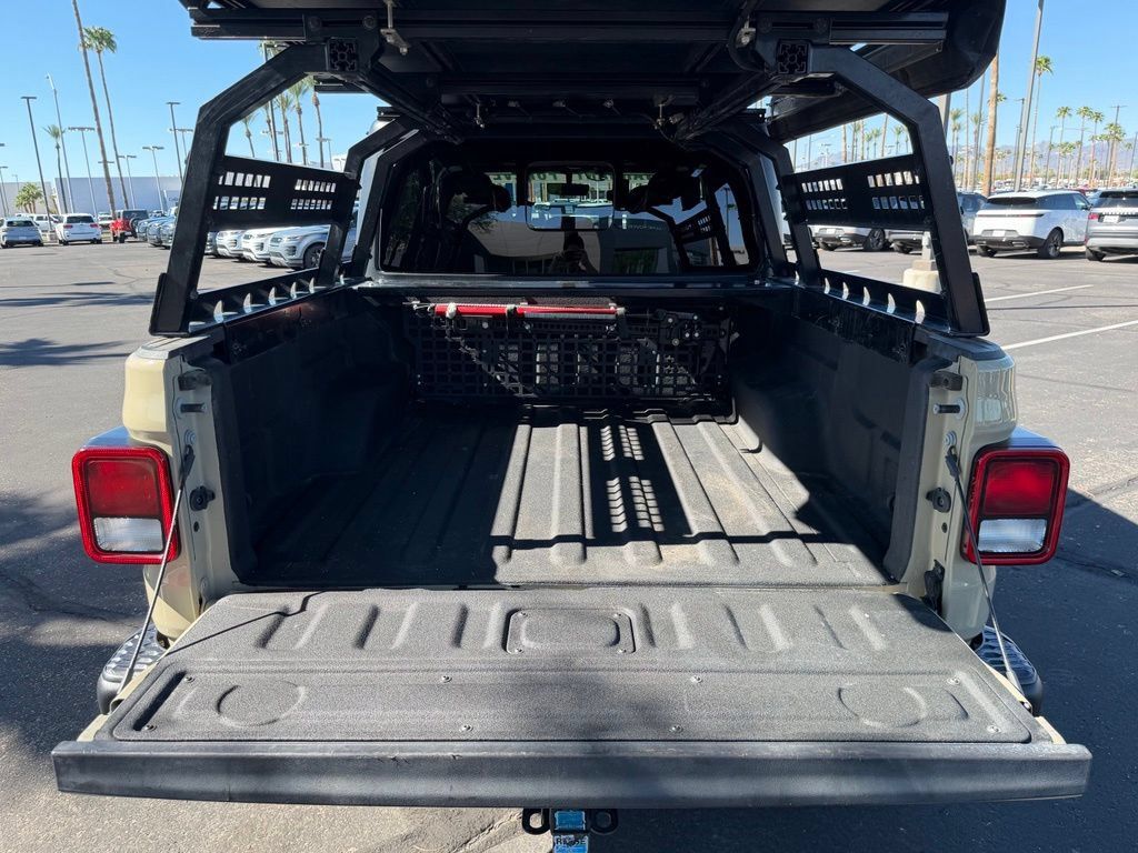 Used 2022 Jeep Gladiator Rubicon w/ Trailer Tow Package AWD/4WD image 22