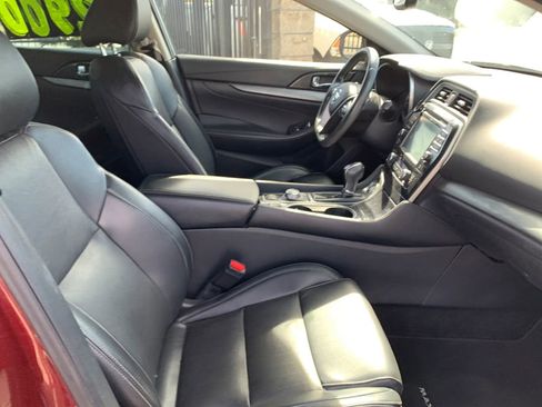 Used 2018 Nissan Maxima 3.5 SV image 12