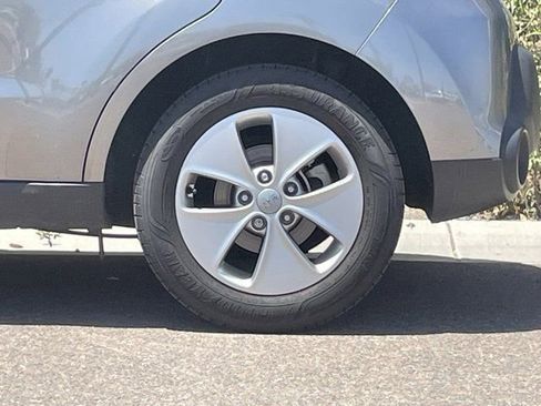 Used 2016 Kia Soul FWD image 20