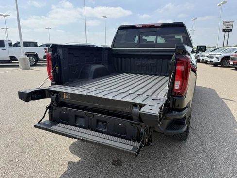 New 2026 GMC Sierra 1500 AT4X image 9