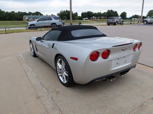 Used 2008 Chevrolet Corvette Convertible w/ Preferred Equipment Group image 7