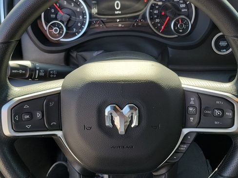 New 2026 RAM 1500 Express AWD/4WD image 4