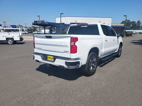 Used 2024 Chevrolet Silverado 1500 RST w/ Z71 Off-Road Package AWD/4WD image 6