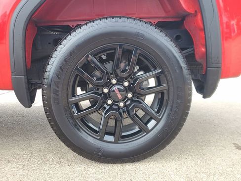 Used 2026 GMC Sierra 1500 Pro w/ Graphite Edition RWD image 6