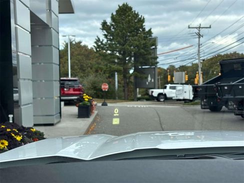 Used 2021 GMC Sierra 1500 AT4 w/ AT4 Value Package image 24