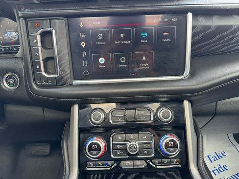 Used 2023 GMC Yukon Denali w/ LPO, Floor Liner Package AWD/4WD image 25