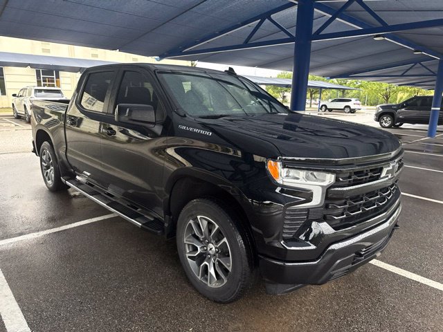Used 2024 Chevrolet Silverado 1500 RST w/ Protection Package AWD/4WD image 3