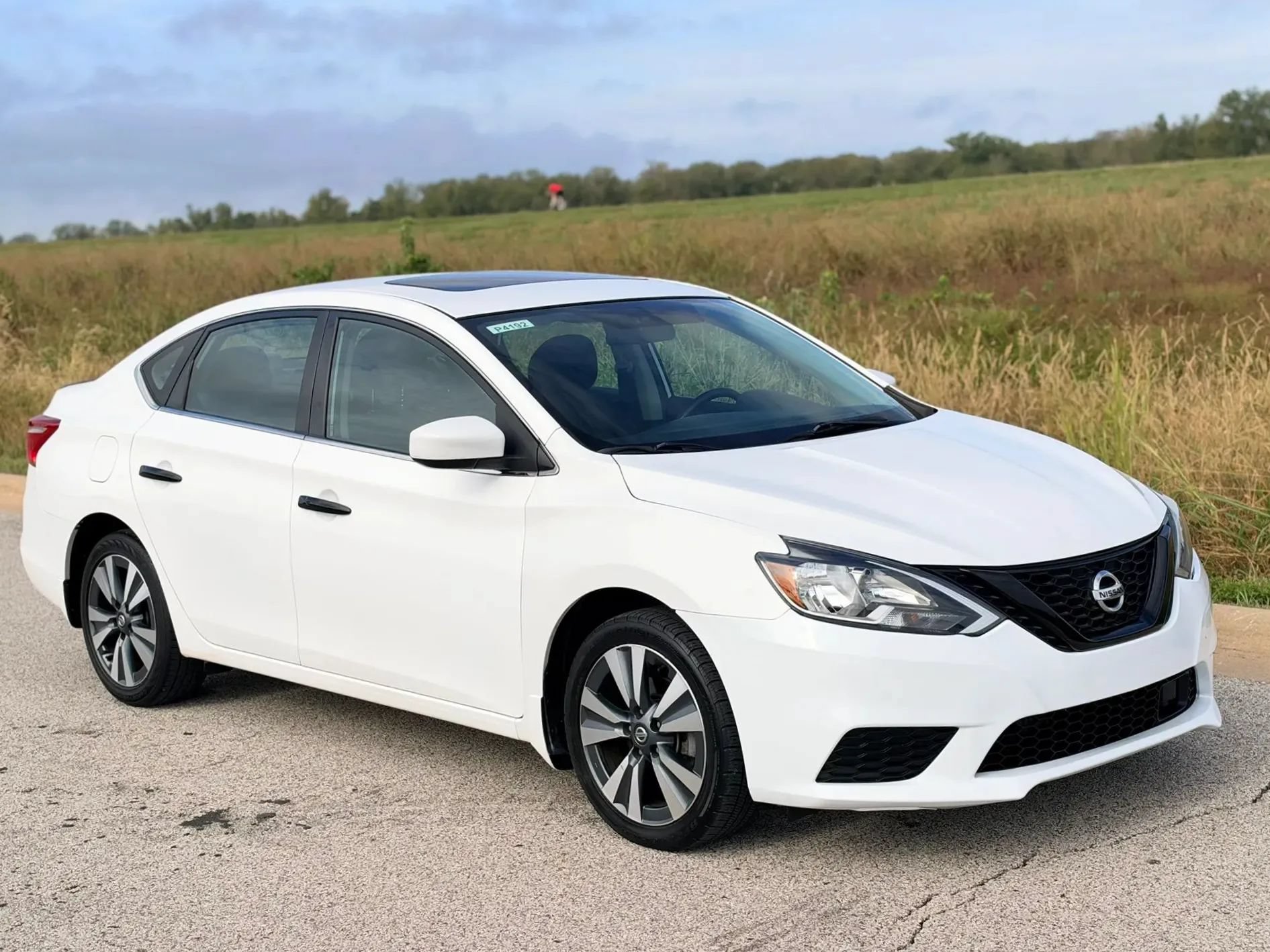 Used 2019 Nissan Sentra SV w/ Special Edition Package FWD image 33