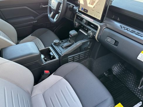 New 2026 Toyota Tacoma TRD Off-Road AWD/4WD image 14