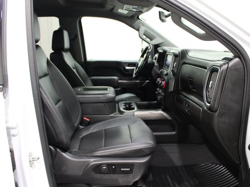 Used 2021 Chevrolet Silverado 2500 LTZ w/ LTZ Plus Package AWD/4WD image 22