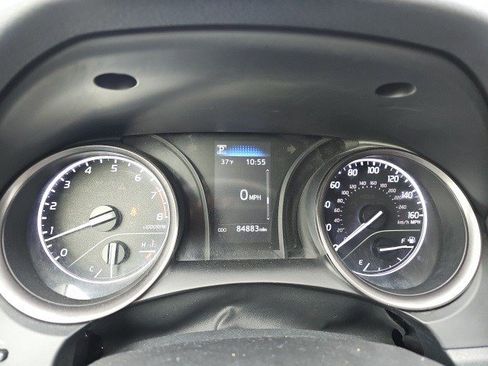 Used 2022 Toyota Camry SE image 22